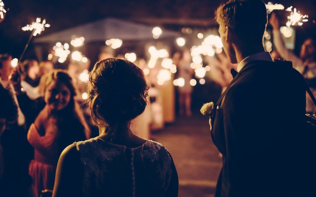 Survive Any Wedding Reception With These 5 Ballroom Dances!